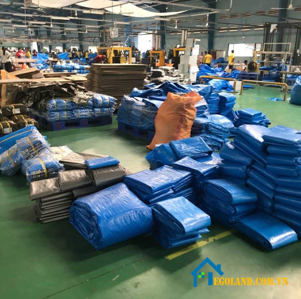 Bạt nhựa PVC Tarpaulin là một minh chứng rõ ràng nhất cho một chất liệu giá rẻ, chống nước tuyệt vời nhất